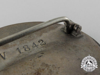 a_second_war_german_nurses_badge_in800_silver_d_6533