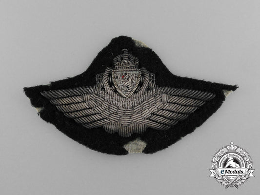 a_norwegian_second_war_army_pilot_cap_badge_d_6660