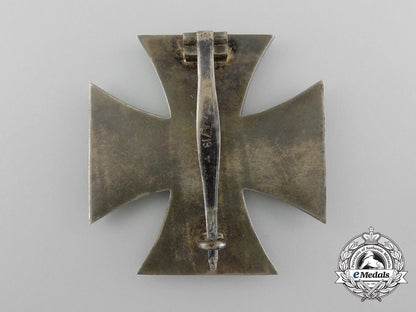 an_iron_cross_first_class1939_by_meybauer_with_case_d_6693