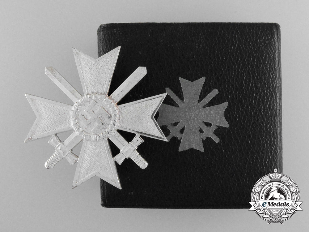 an_extremely_mint_war_merit_cross/_kriegsverdienstkreuz_first_class_by_deschler&_sohn_in_case_d_6854