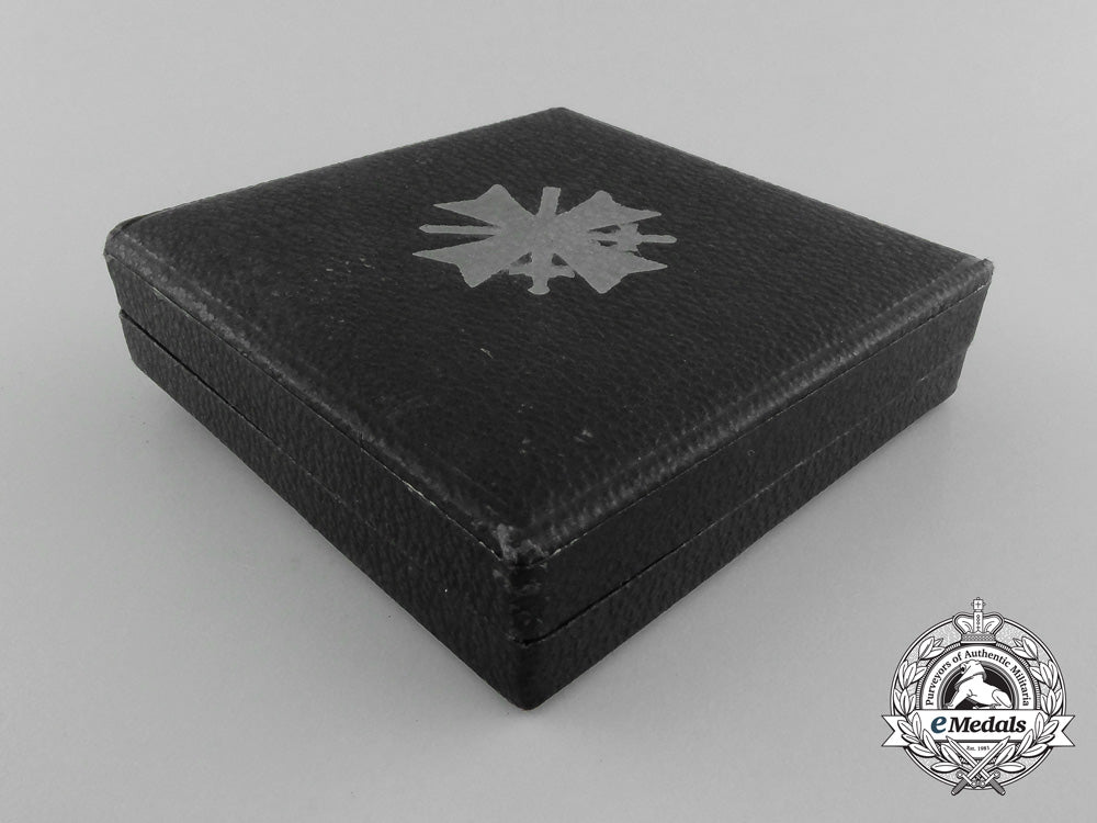 an_extremely_mint_war_merit_cross/_kriegsverdienstkreuz_first_class_by_deschler&_sohn_in_case_d_6855