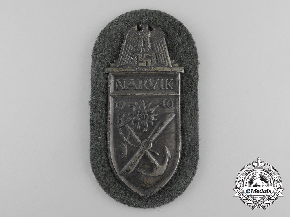 a_wehrmacht_heer(_army)_issue_narvik_shield_d_6906_1
