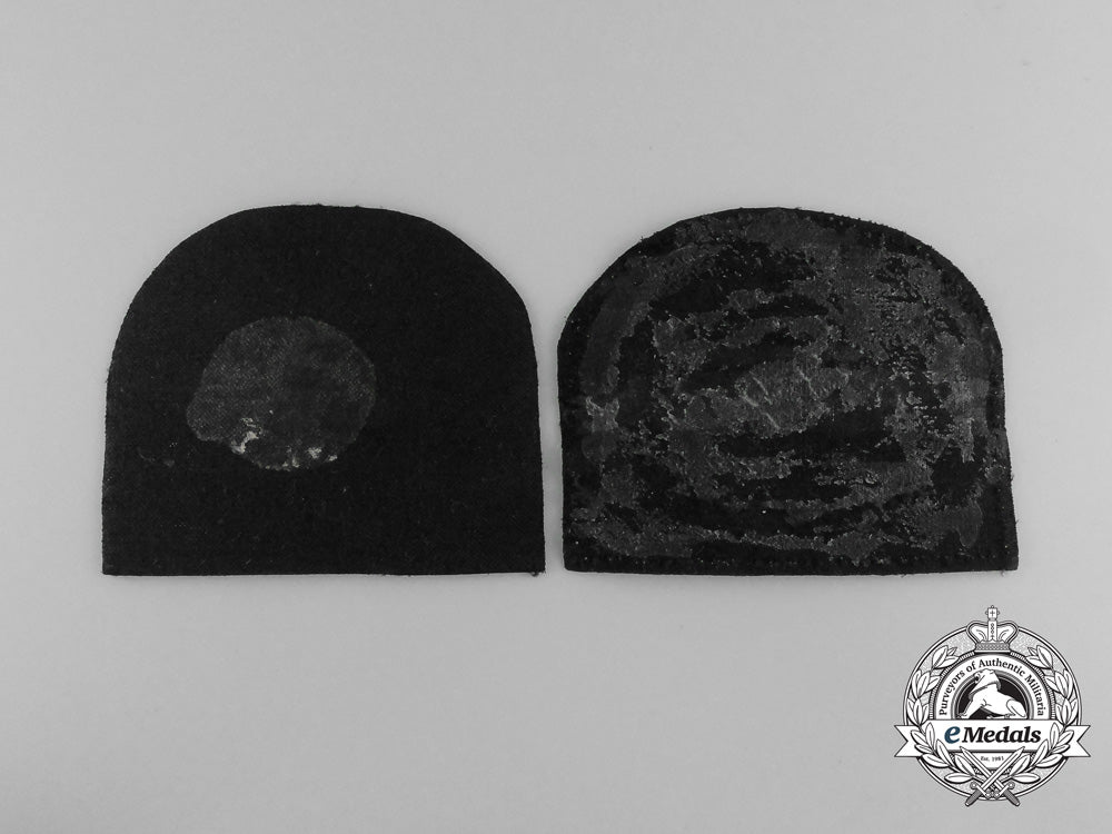 a_two_royal_canadian_air_force(_rcaf)_shoulder_titles_d_6960