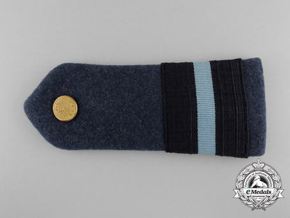 a_set_of_five_royal_canadian_air_force_shoulder_boards_d_6976
