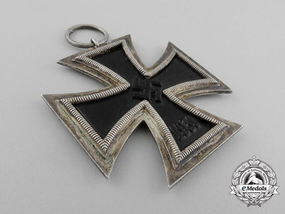 an_oversized_iron_cross1939_second_class_d_6987