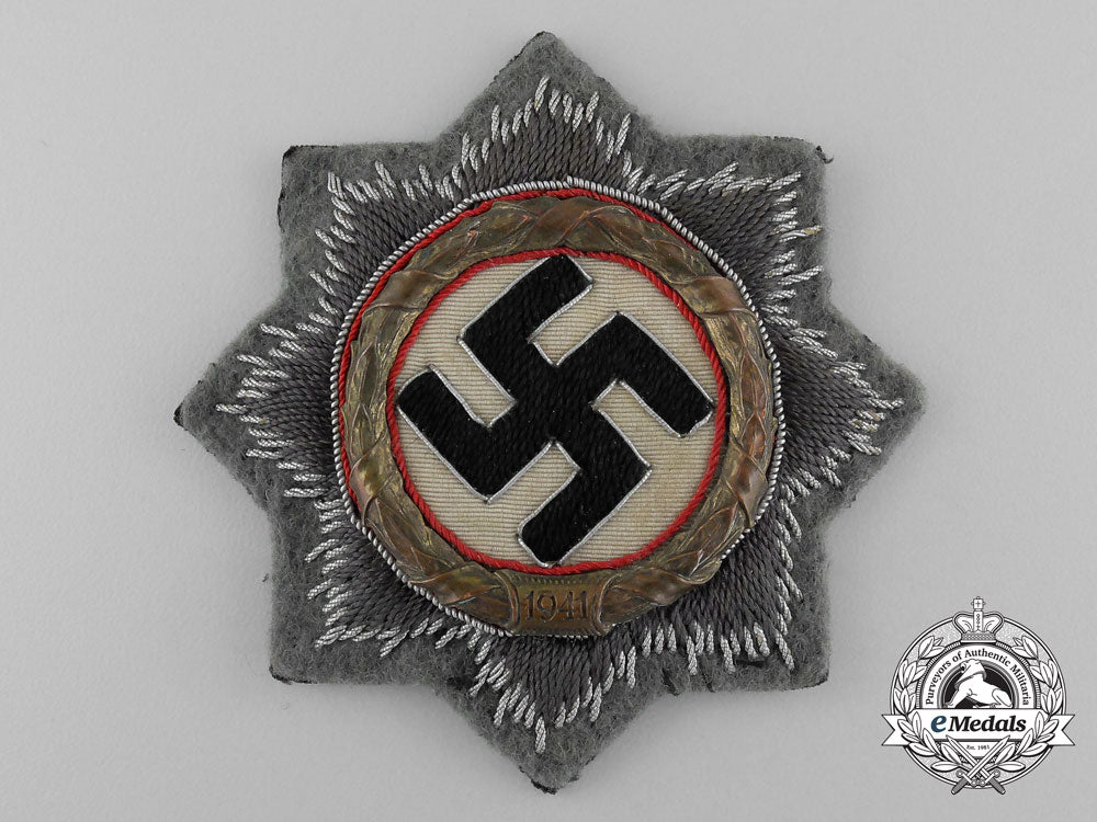 a_wehrmacht_heer(_army)_issue_german_cross_in_gold;_cloth_version_by_hermann_schmuck&_cie_d_6995_1