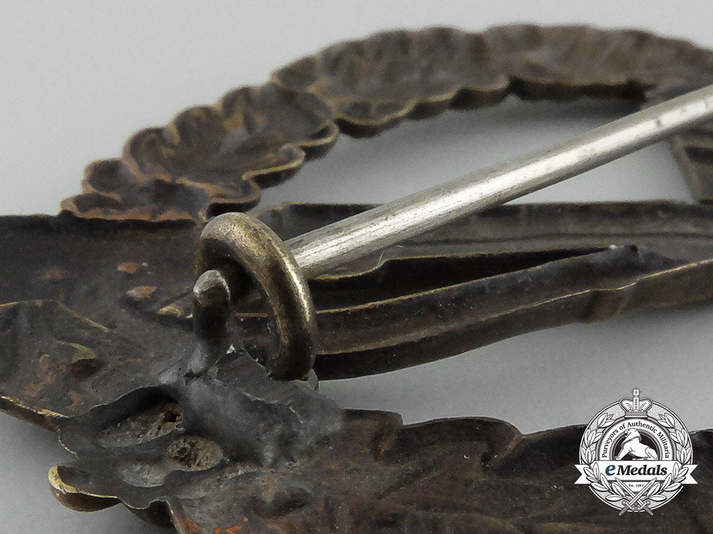 a_early_bronze_grade_infantry_assault_badge;_hollow_version_by_c._e._juncker_d_7003_1