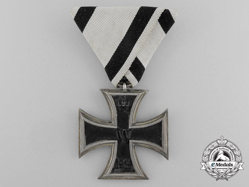 a_rare_austrian_non-_combatant_iron_cross_second_class1914_d_7045_1