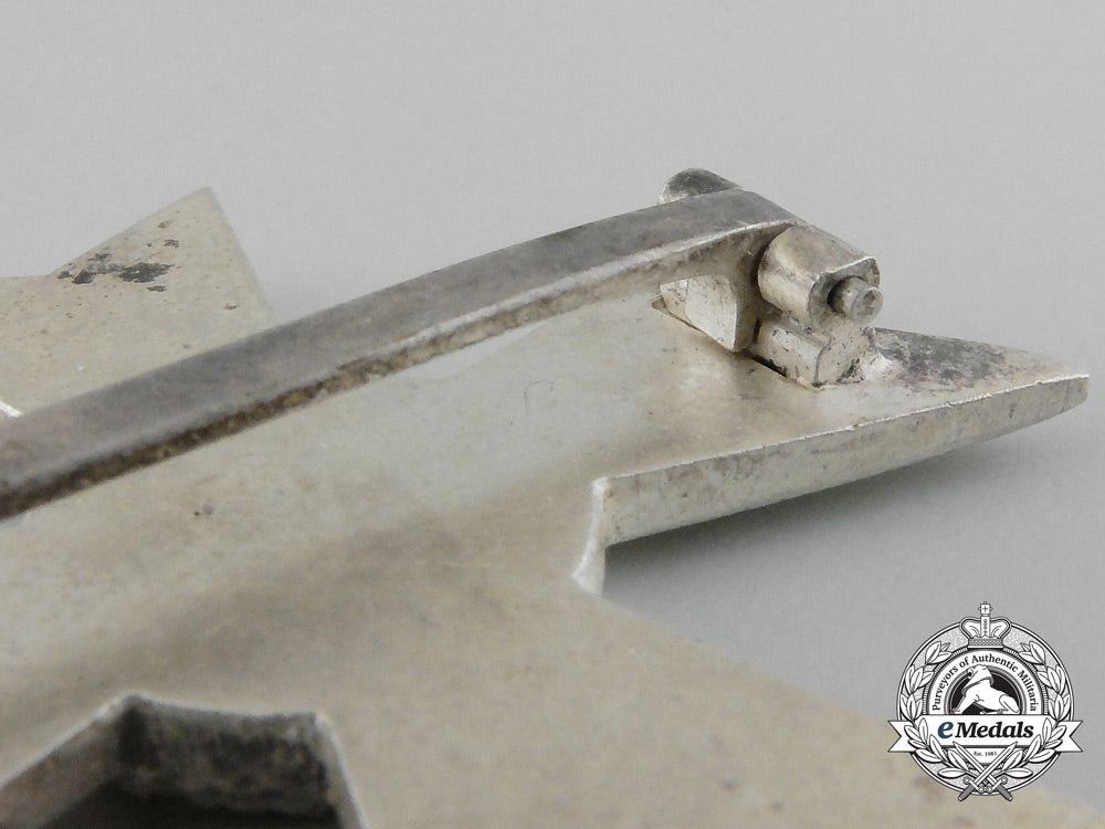 a_mint_war_merit_cross_first_class_without_swords_in_its_original_case_of_issue_d_7061
