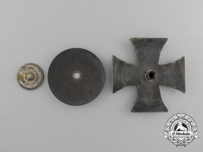 a_fine_silver_iron_cross_first_class1914_d_7086