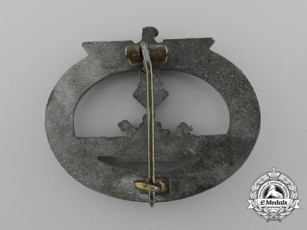 a_second_war_german_submarine_badge;_unmarked_d_7108