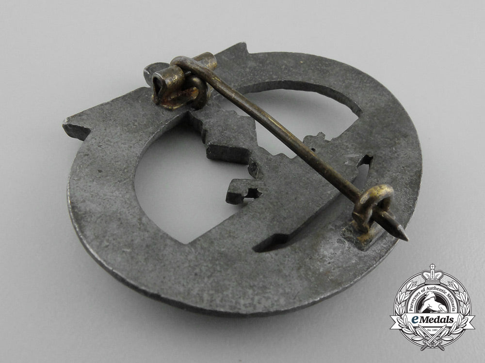 a_second_war_german_submarine_badge;_unmarked_d_7110