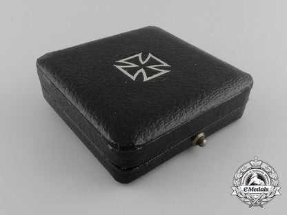 an_iron_cross_first_class1914_with_case_d_7120_1