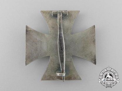 an_iron_cross_first_class1914_with_case_d_7123_1