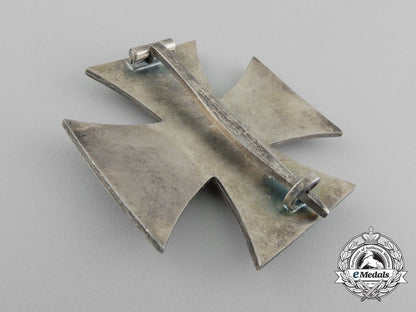 an_iron_cross_first_class1914_with_case_d_7125_1