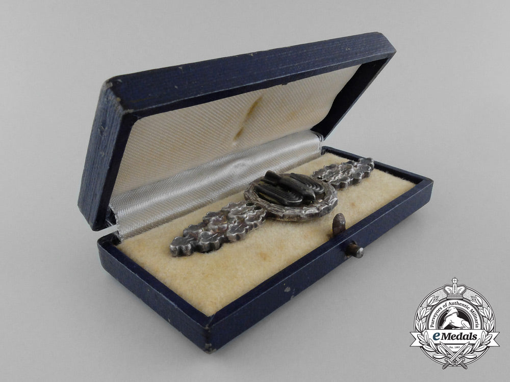 a_silver_grade_luftwaffe_bomber_squadron_clasp_with_case_d_7163