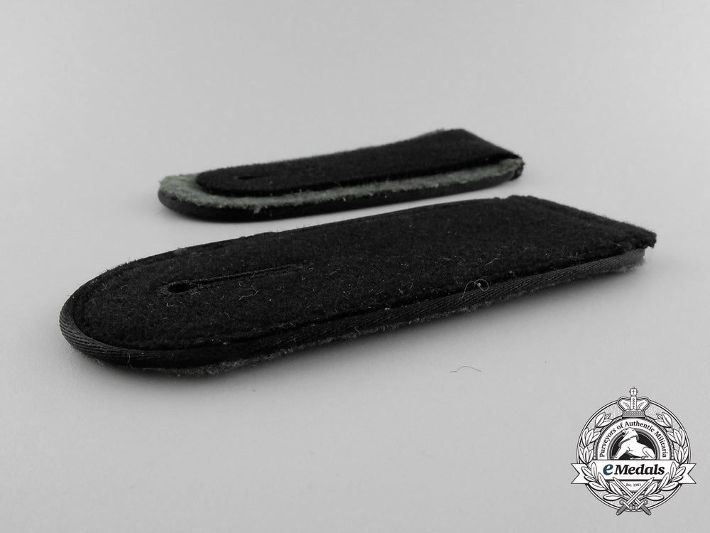 a_mint_pair_of_waffen-_ss_pioneer/_engineer_enlisted_man’s_shoulder_boards_d_7190_1