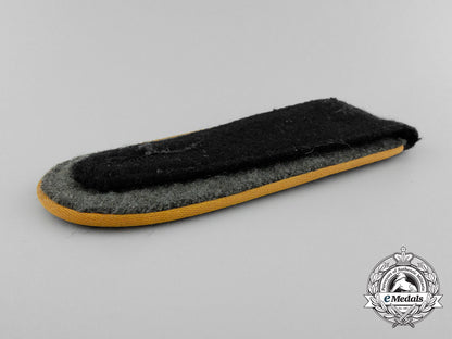 a_single_mint_waffen-_ss_reconnaissance_enlisted_man’s_shoulder_board_d_7195_1