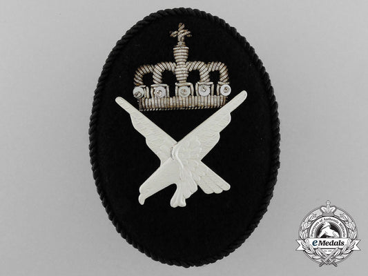 a_royal_norwegian_air_force_cap_badge_d_7210