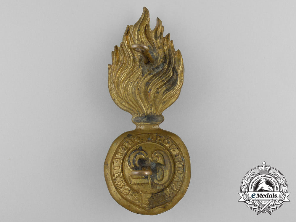 a62_nd_battalion_saint_john_fusiliers_cap_badge,_pre-1908_design_d_7235