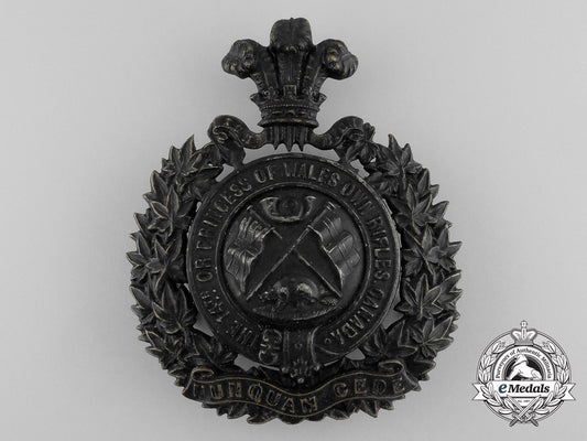 united_kingdom._a14_th_regiment_the_princess_of_wales'_own_rifles_helmet_plate,_c.1907_d_7237_1_1