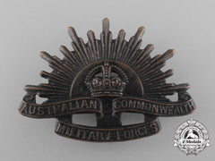 A First War Australian Commonwealth Military Forces Cap Badge; Third Pattern