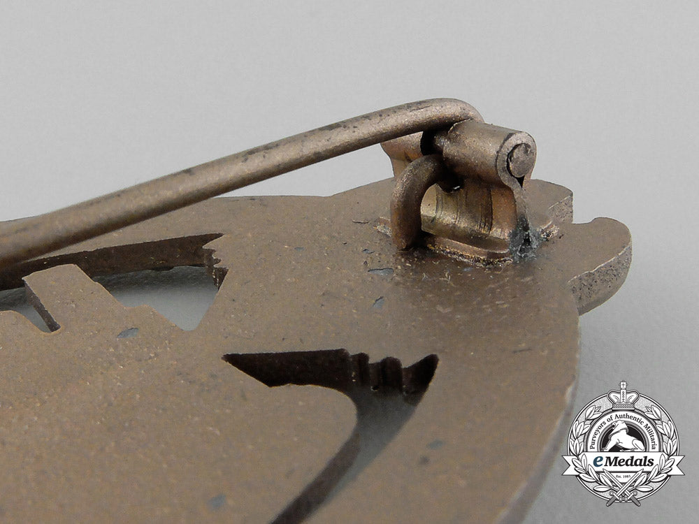 a_mint_bronze_grade_tank_badge_by_ferdinand_wiedmann_d_7279_1