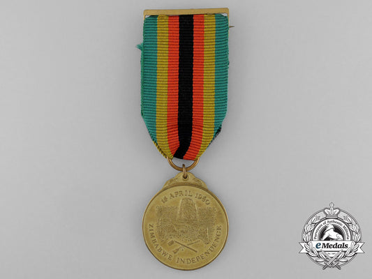 a_zimbabwe_independence_medal1980,_bronze_grade_d_7385_1