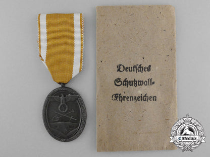 a_west-_wall_medal_with_packet_of_issue_d_7420