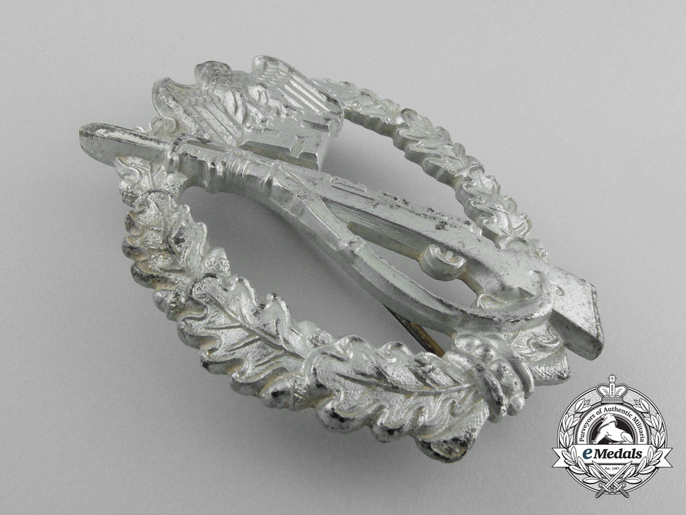 a_silver_grade_infantry_assault_badge_by_sohni_heubach&_co_d_7441