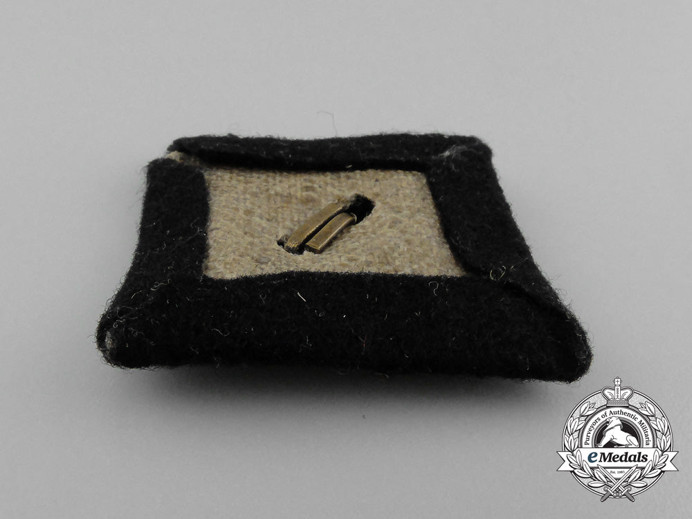 a_der_stahlhelm_sleeve_insignia_d_7498