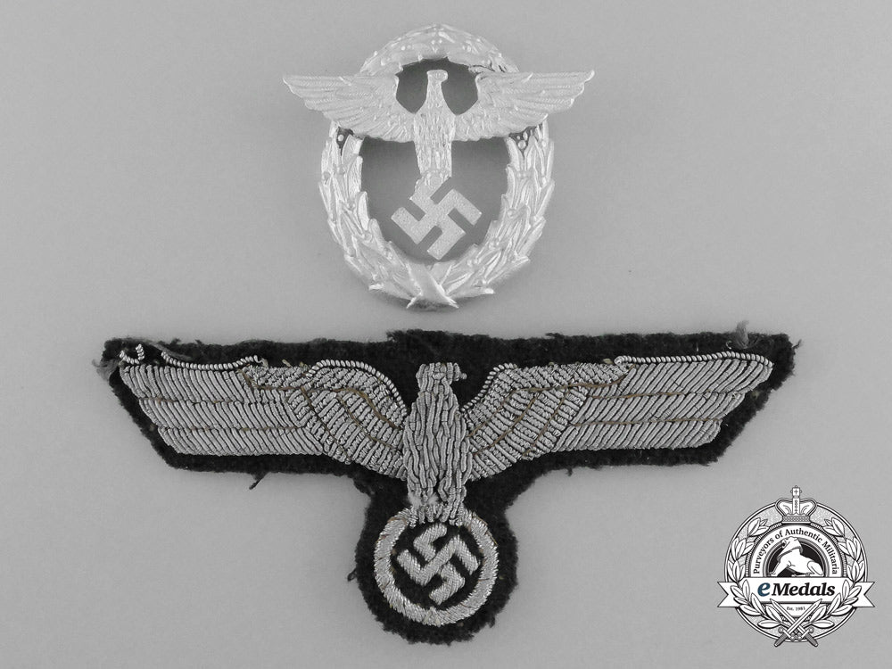 a_lot_of_two_german_second_war_period_insignia_d_7505
