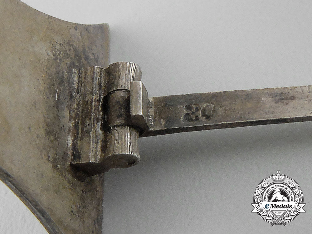 an_iron_cross1939_first_class_by_zimmermann_in_it’s_matching_ldo_case_by_zimmermann_of_stuttgart_d_7539_1