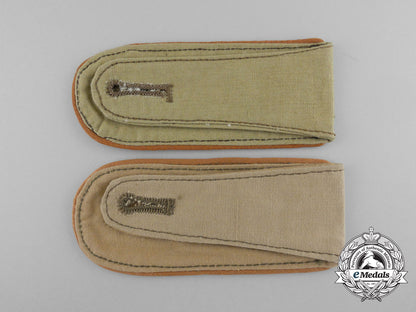 germany._a_pair_of_dak_luftwaffe_signals_shoulder_boards_d_7542_1_2_1