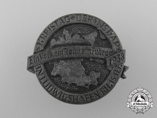 a1938_nsdap_ludwigshafen“_one_people,_one_reich,_one_führer”_district_council_day_badge_by._mannheim_d_7559