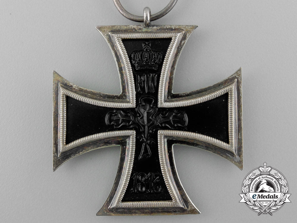 a_non-_combatant_iron_cross_second_class1914_with_case_d_7586_1