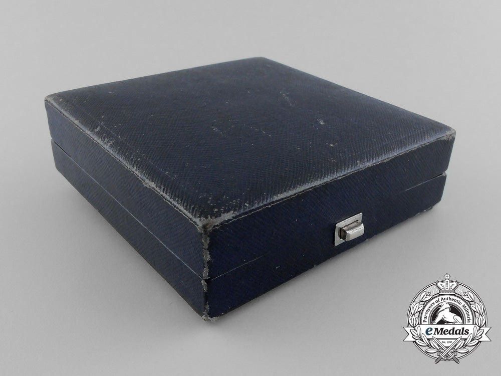a_fine_quality_spanish_cross_with_swords_in_silver_by_c._e._juncker_in_its_original_case_of_issue_d_7599_1