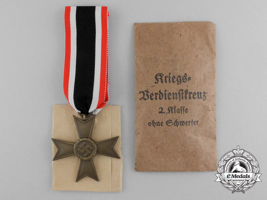 an_absolutely_mint_war_merit_cross_without_swords_in_its_original_packet_of_issue_by_deschler&_sohn_d_7614_1