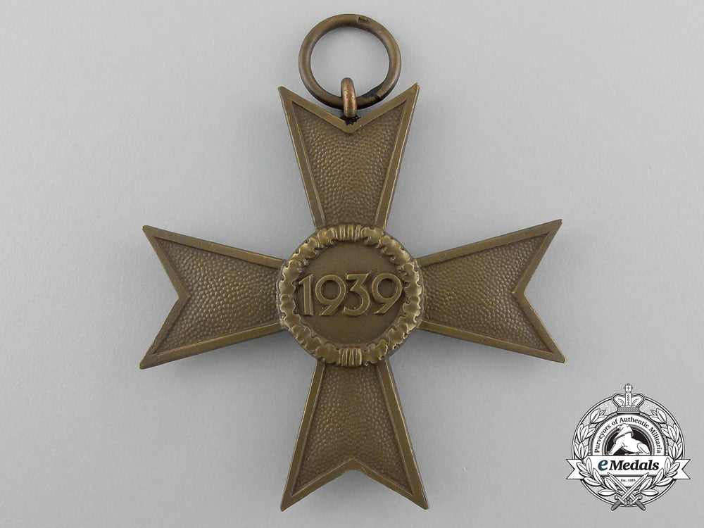 an_absolutely_mint_war_merit_cross_without_swords_in_its_original_packet_of_issue_by_deschler&_sohn_d_7617_1
