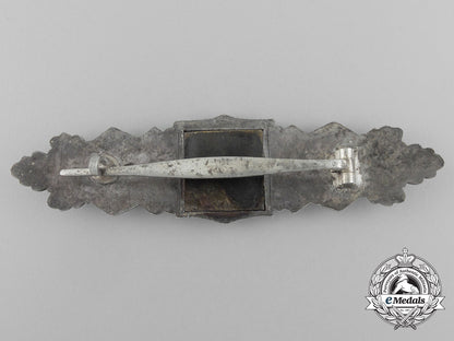 a_silver_grade_close_combat_clasp_d_7630