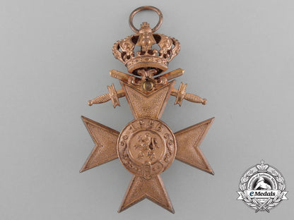 a_bavarian_military_merit_cross_with_swords&_crown_in_case_by_deschler&_sohn_d_7895
