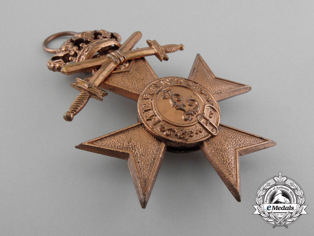 a_bavarian_military_merit_cross_with_swords&_crown_in_case_by_deschler&_sohn_d_7897