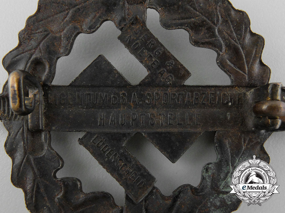 a_bronze_grade_sa_sports_badge_with_award_booklet_d_8007_1