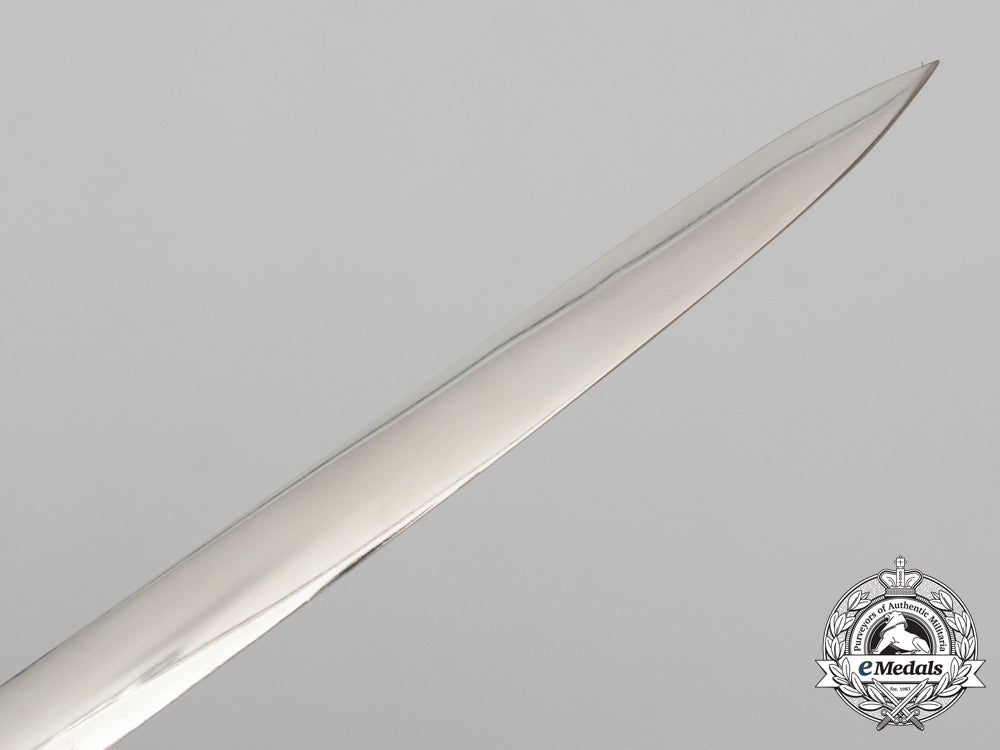 a_german_second_war_army_officer’s_sabre_by_carl_eickhorn_d_8056_1