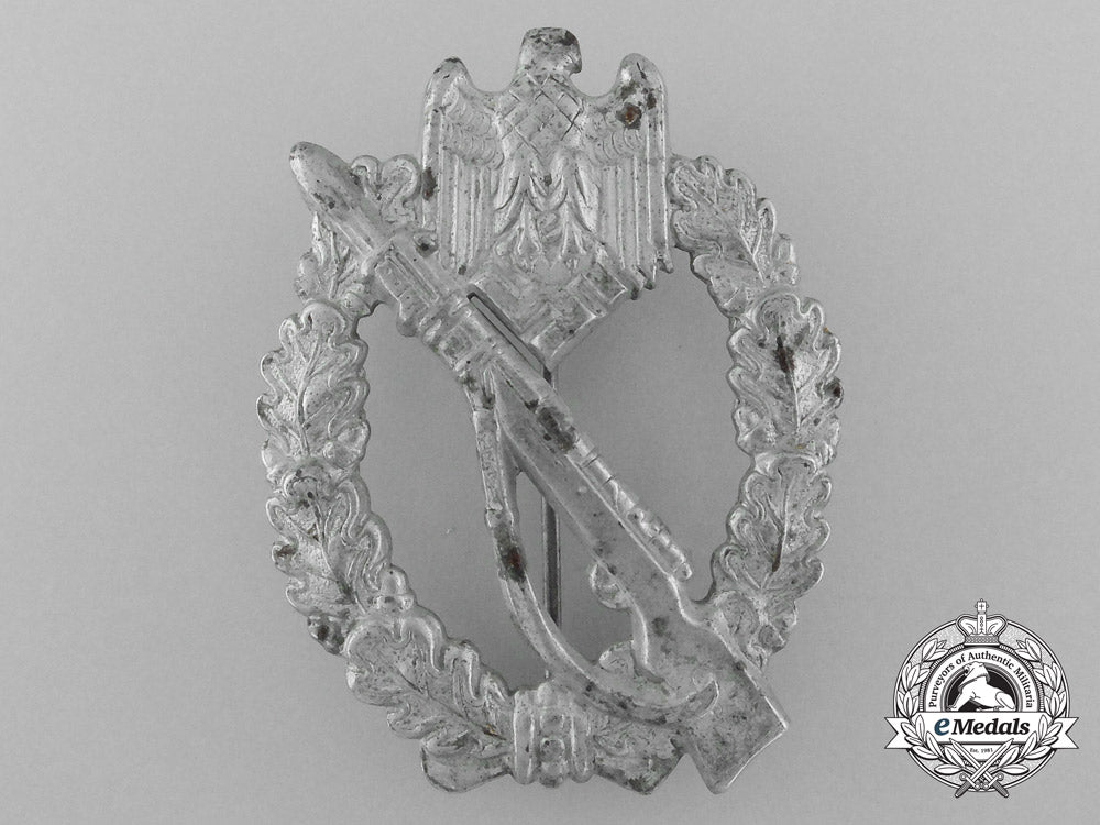 a_silver_grade_infantry_assault_badge_d_8146
