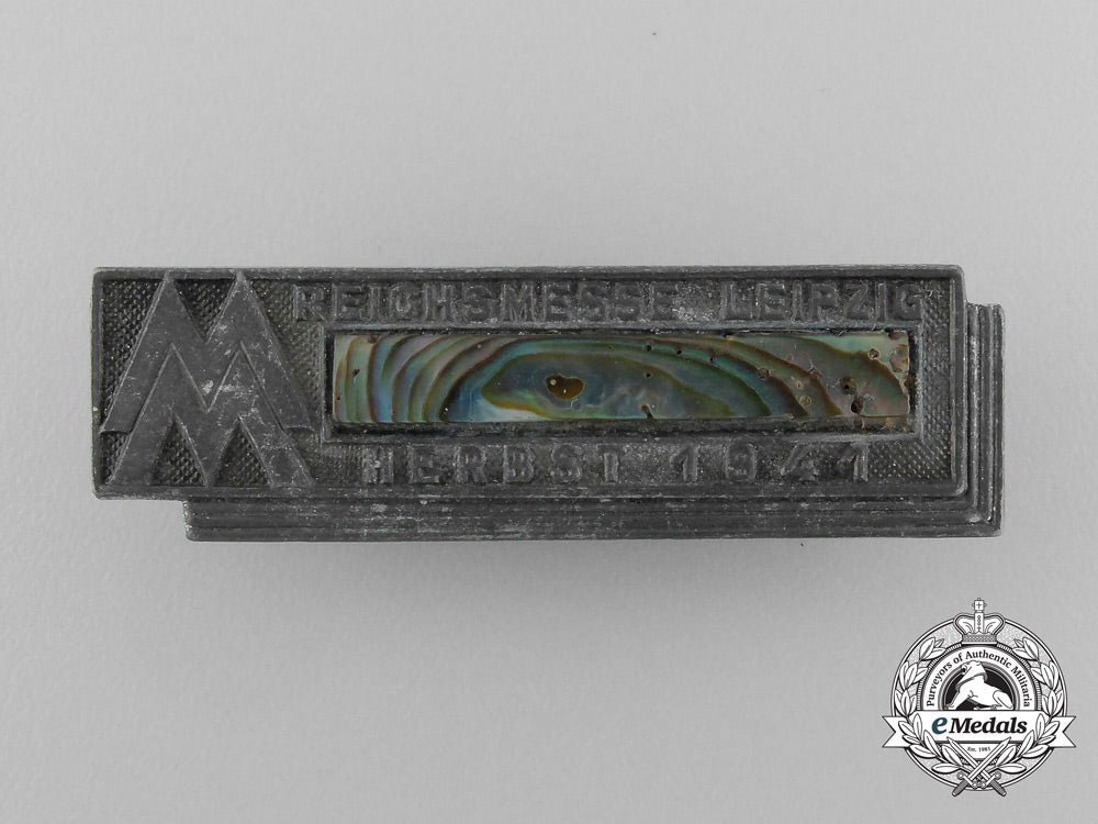 an_interesting1941_leipzig_fall_exhibition_badge;_numbered_d_8163_1