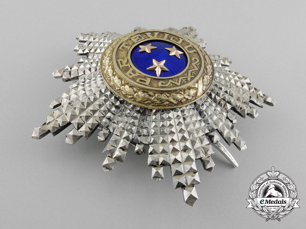 a_latvian_order_of_the_three_stars;_breast_star_by_w.f._müller_d_8192