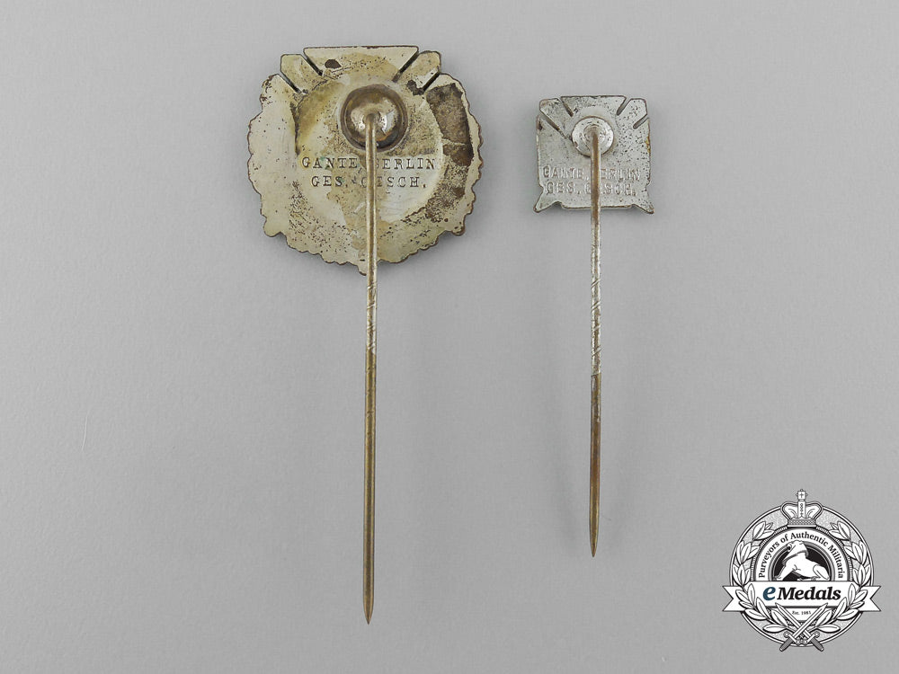 a_grouping_of_two_league_of_former_regulars_membership_stick_pins_d_8196_1