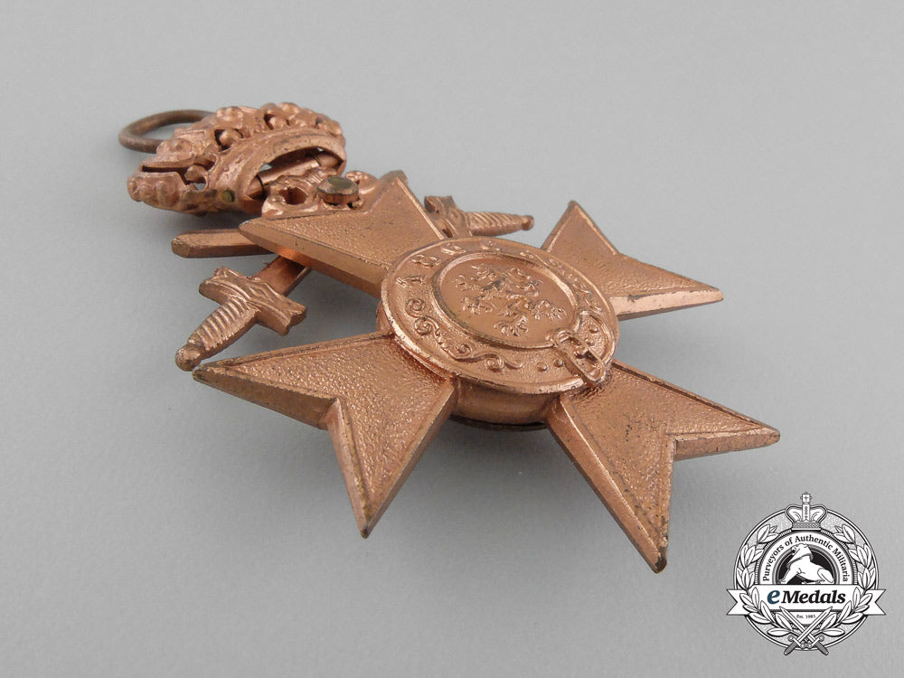 a_bavarian_military_merit_cross;3_rd_class_with_crown_and_swords&_case_d_8246
