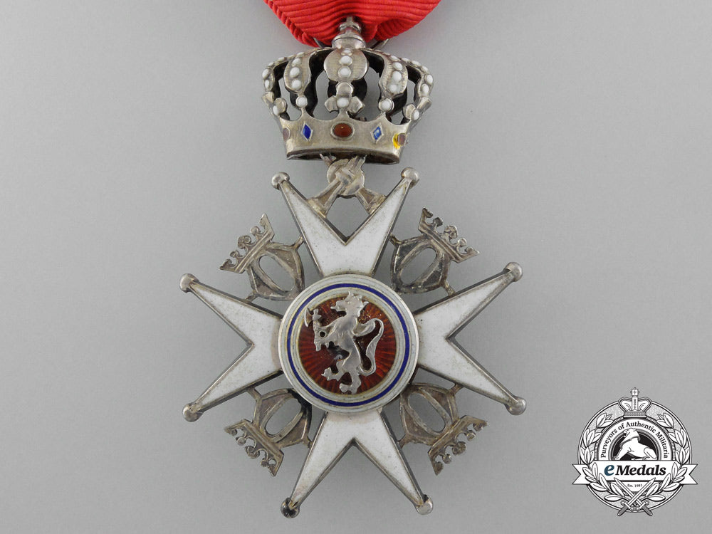 a_norwegian_order_of_st._olaf;_knight2_nd_class_with_case_by_j.tostrup_d_8272